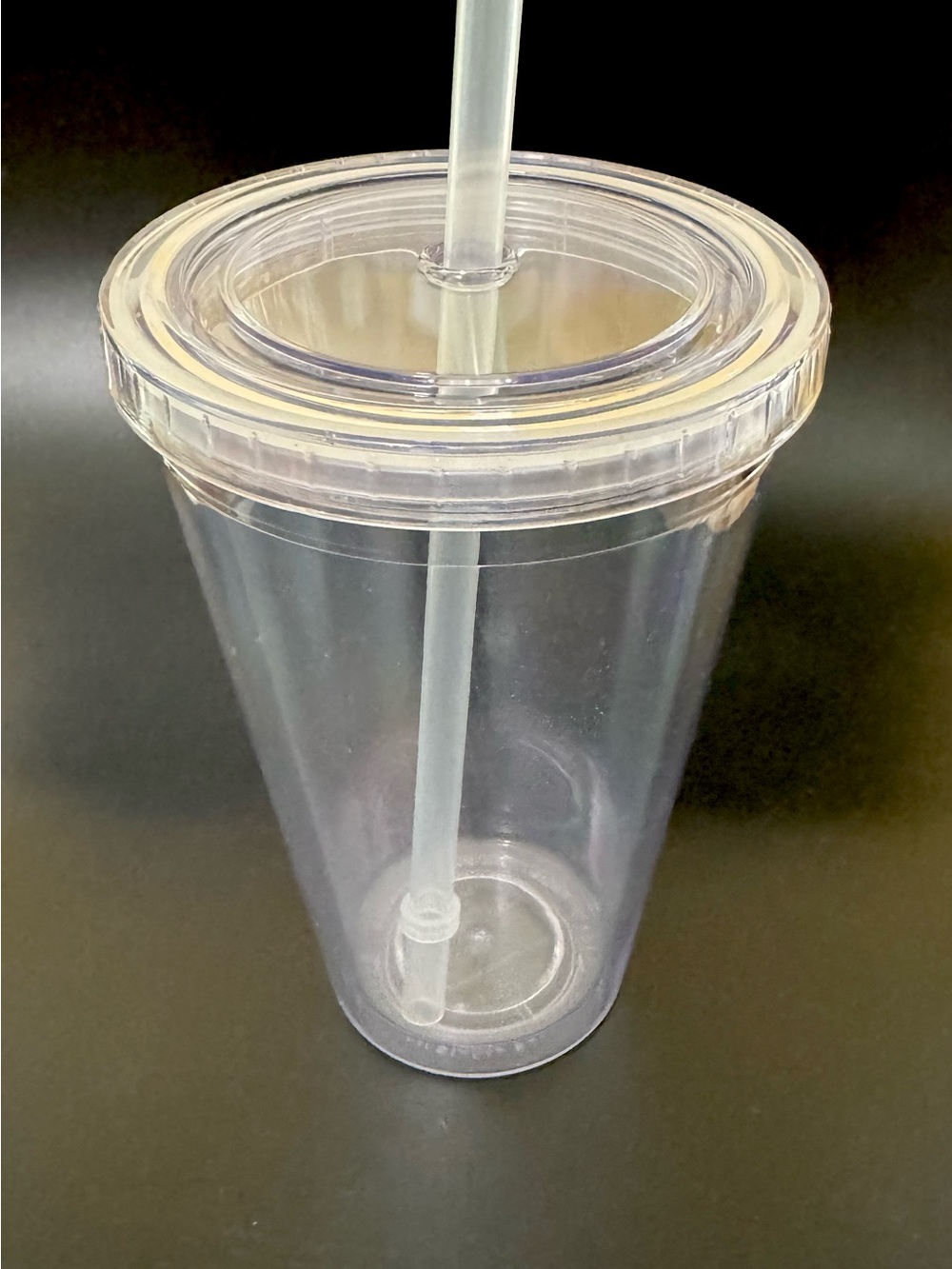 NEW Cupture brand 16 oz double wall insulated acrylic tumbler with lid and straw